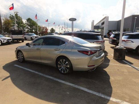 Used 2019 Lexus ES 350 image 8
