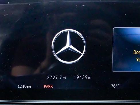 Certified 2022 Mercedes-Benz C 300 4MATIC Sedan image 18