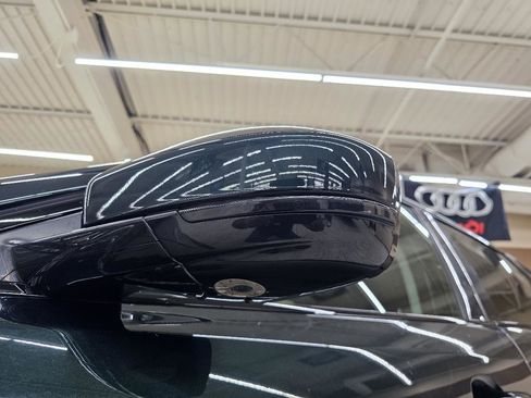 Used 2017 Jaguar F-PACE S AWD/4WD image 10