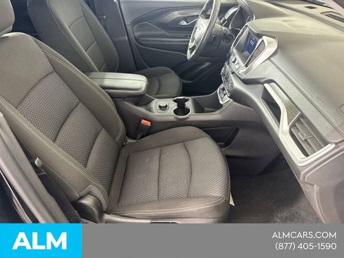 Used 2024 GMC Terrain SLE AWD/4WD image 16