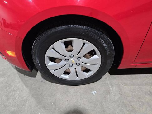 Used 2016 Chevrolet Cruze LS FWD image 26