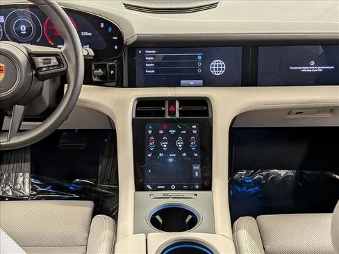 Used 2023 Porsche Taycan 4S image 20