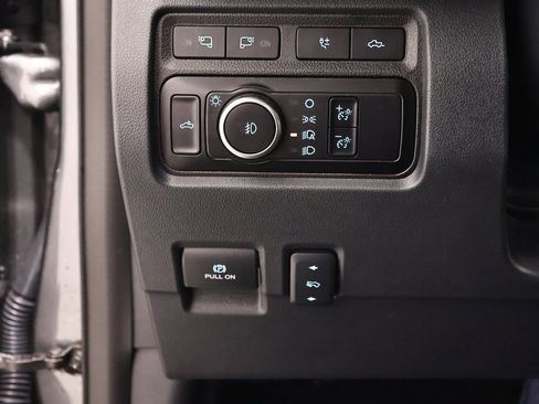 Certified 2024 Ford F350 Platinum image 28