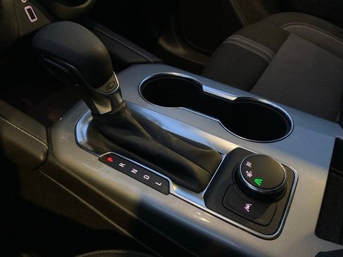 Used 2025 Chevrolet Blazer LT image 26