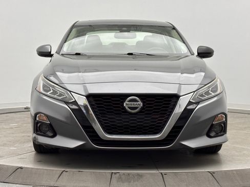 Used 2019 Nissan Altima 2.5 SL image 2