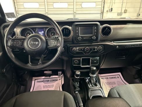 Used 2020 Jeep Wrangler Unlimited Sport AWD/4WD image 4