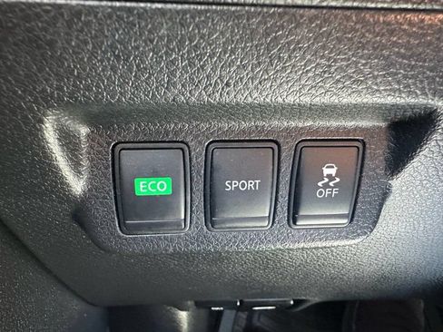 Used 2016 Nissan Sentra S FWD image 19