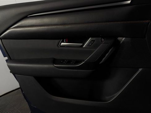 Used 2025 MAZDA CX-50 AWD 2.5 Hybrid w/ Premium Pkg image 25