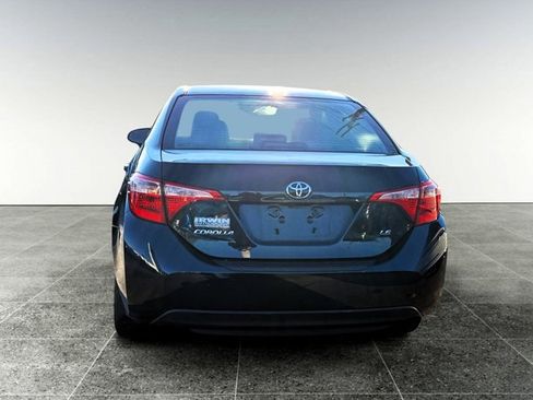 Used 2017 Toyota Corolla LE image 4