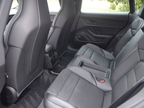 Used 2023 Porsche Taycan 4 Cross Turismo w/ Premium Package image 15