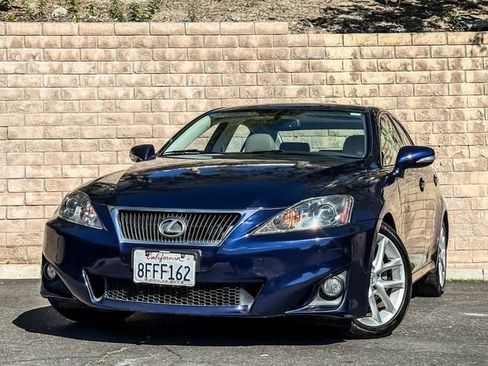 Used 2013 Lexus IS 250 image 3
