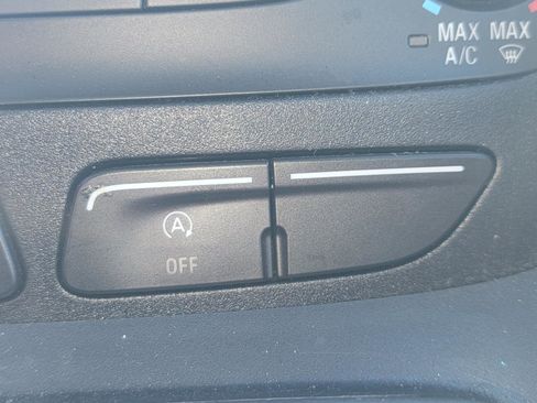 Used 2020 Ford Transit Connect XL image 29