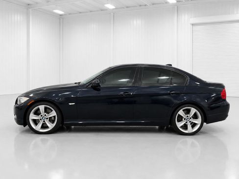 Used 2010 BMW 335i Sedan RWD image 10