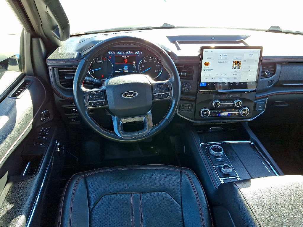 Used 2023 Ford Expedition Limited AWD/4WD image 9