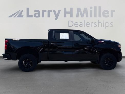 Used 2025 Chevrolet Silverado 1500 Custom Trail Boss AWD/4WD image 7