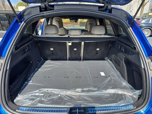 New 2026 Mercedes-Benz GLC 300 4MATIC image 12