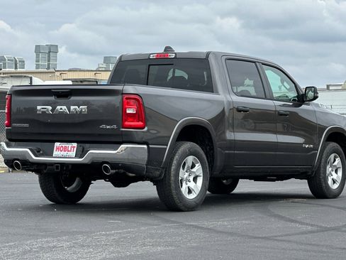 New 2026 RAM 1500 4x4 Crew Cab image 3