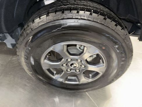 Used 2024 Ford Bronco Big Bend image 12