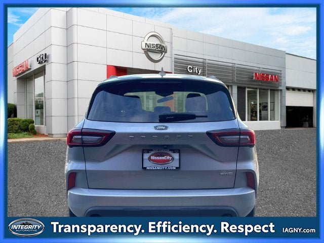 Used 2023 Ford Escape ST-Line AWD/4WD image 7