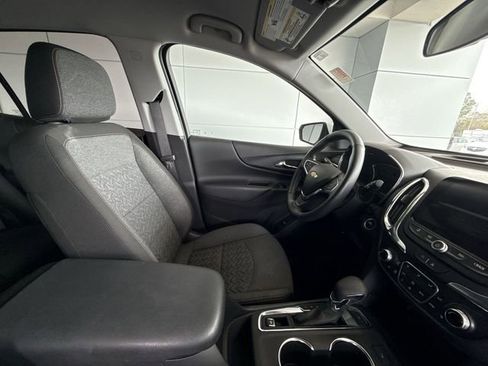 Used 2024 Chevrolet Equinox LT image 15