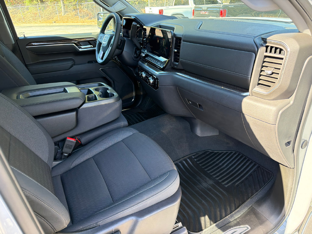 Used 2024 GMC Sierra 1500 Elevation AWD/4WD image 13