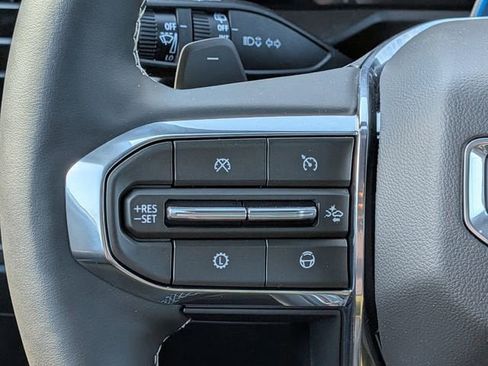 New 2026 GMC Acadia Denali w/ Super Cruise Package image 19