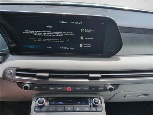 Used 2024 Hyundai Palisade SEL FWD image 14