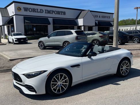 Used 2023 Mercedes-Benz SL 43 AMG image 1