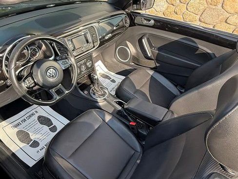 Used 2013 Volkswagen Beetle 2.5 image 35