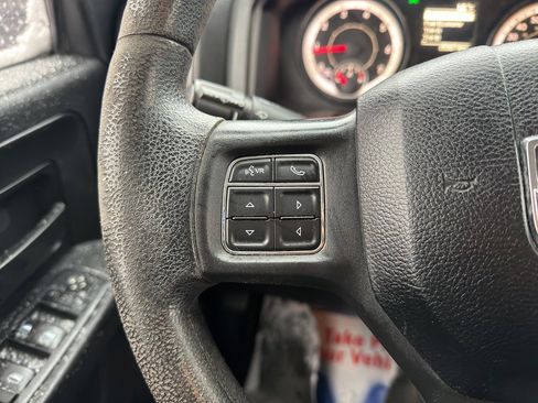 Used 2017 RAM 2500 Tradesman w/ Chrome Appearance Group image 17