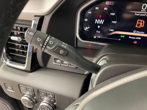 New 2026 GMC Sierra 2500 Denali w/ Denali Reserve Package AWD/4WD image 10