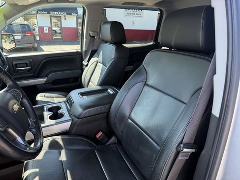 Used 2017 Chevrolet Silverado 1500 LTZ Z71 w/ Redline Edition AWD/4WD image 32