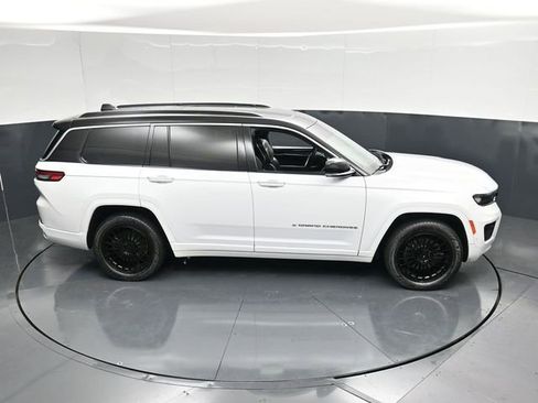 Certified 2021 Jeep Grand Cherokee L Overland w/ Luxury Tech Group IV AWD/4WD image 57