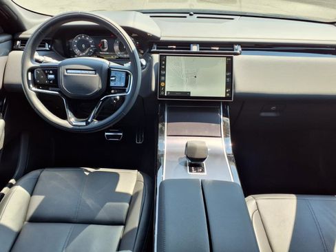 New 2026 Land Rover Range Rover Velar Dynamic SE image 4