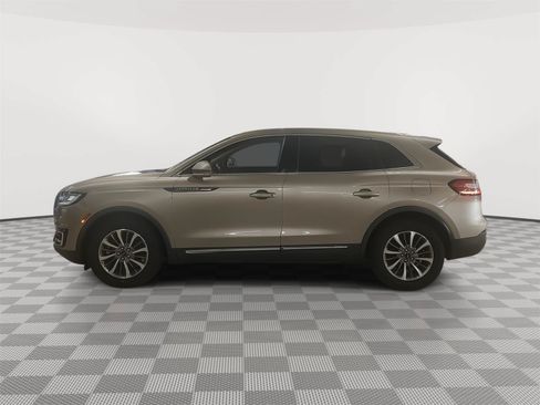 Used 2019 Lincoln Nautilus Select FWD image 27
