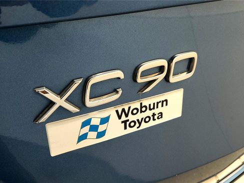 Used 2018 Volvo XC90 T8 R-Design w/ Convenience Package image 13