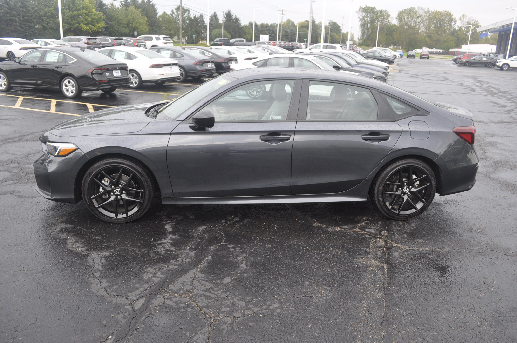 Used 2026 Honda Civic Sport image 4