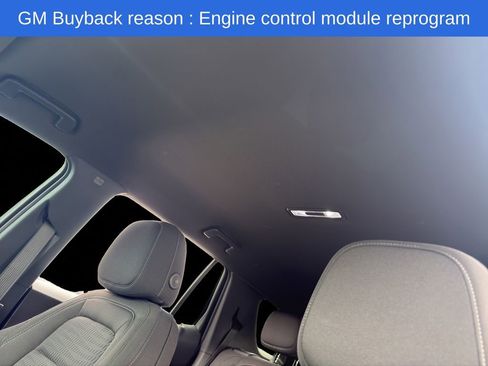 Used 2025 Chevrolet Equinox LT w/ Safety and Technology Package FWD image 24