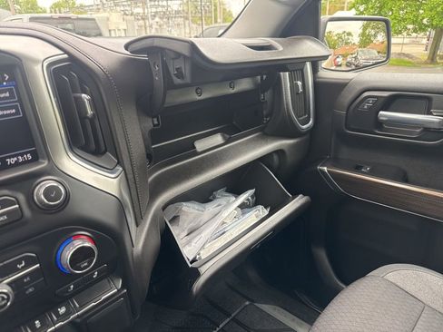 Used 2022 Chevrolet Silverado 1500 LT w/ Bed Protection Package AWD/4WD image 39