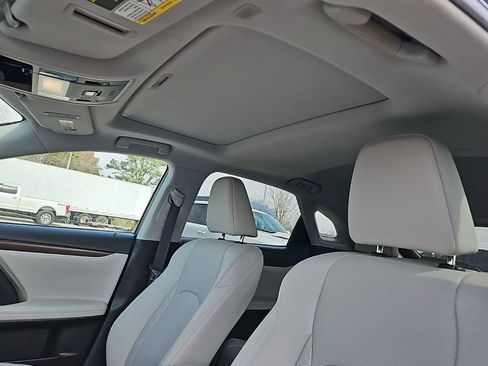 Used 2021 Lexus RX 350 FWD w/ Premium Package image 16