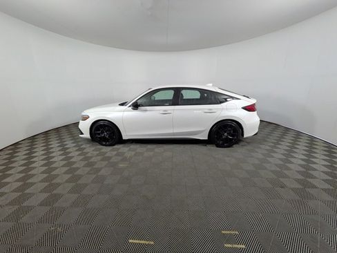 Used 2023 Honda Civic Sport image 23