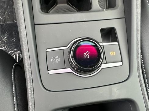 New 2026 Volkswagen Tiguan SE AWD/4WD image 26