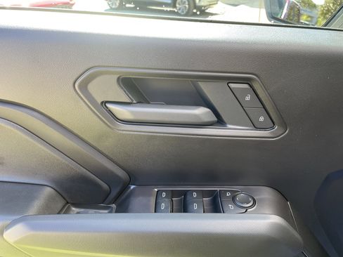 New 2026 Chevrolet Colorado W/T image 9