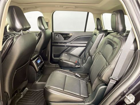 Used 2021 Lincoln Aviator Reserve w/ Equipment Group 201A image 20