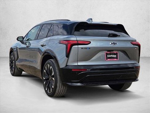 New 2024 Chevrolet Blazer EV RS image 9