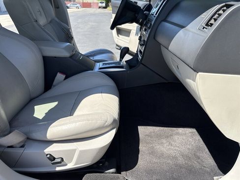 Used 2006 Chrysler 300 C RWD image 49
