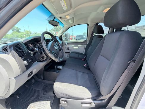 Used 2012 Chevrolet Silverado 3500 W/T AWD/4WD image 23