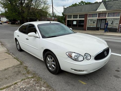 Used 2005 Buick LaCrosse CXL w/ Gold Convenience Package FWD image 7