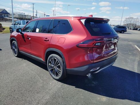 New 2026 Toyota Grand Highlander MAX Platinum image 3