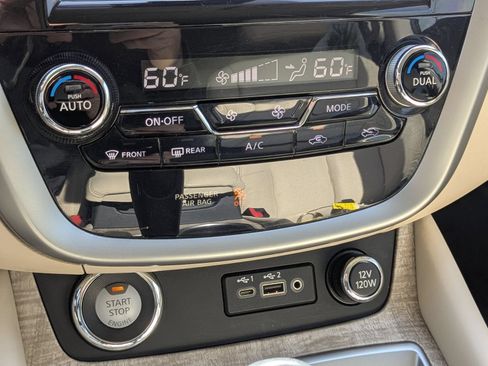 Used 2020 Nissan Murano SL AWD/4WD image 24